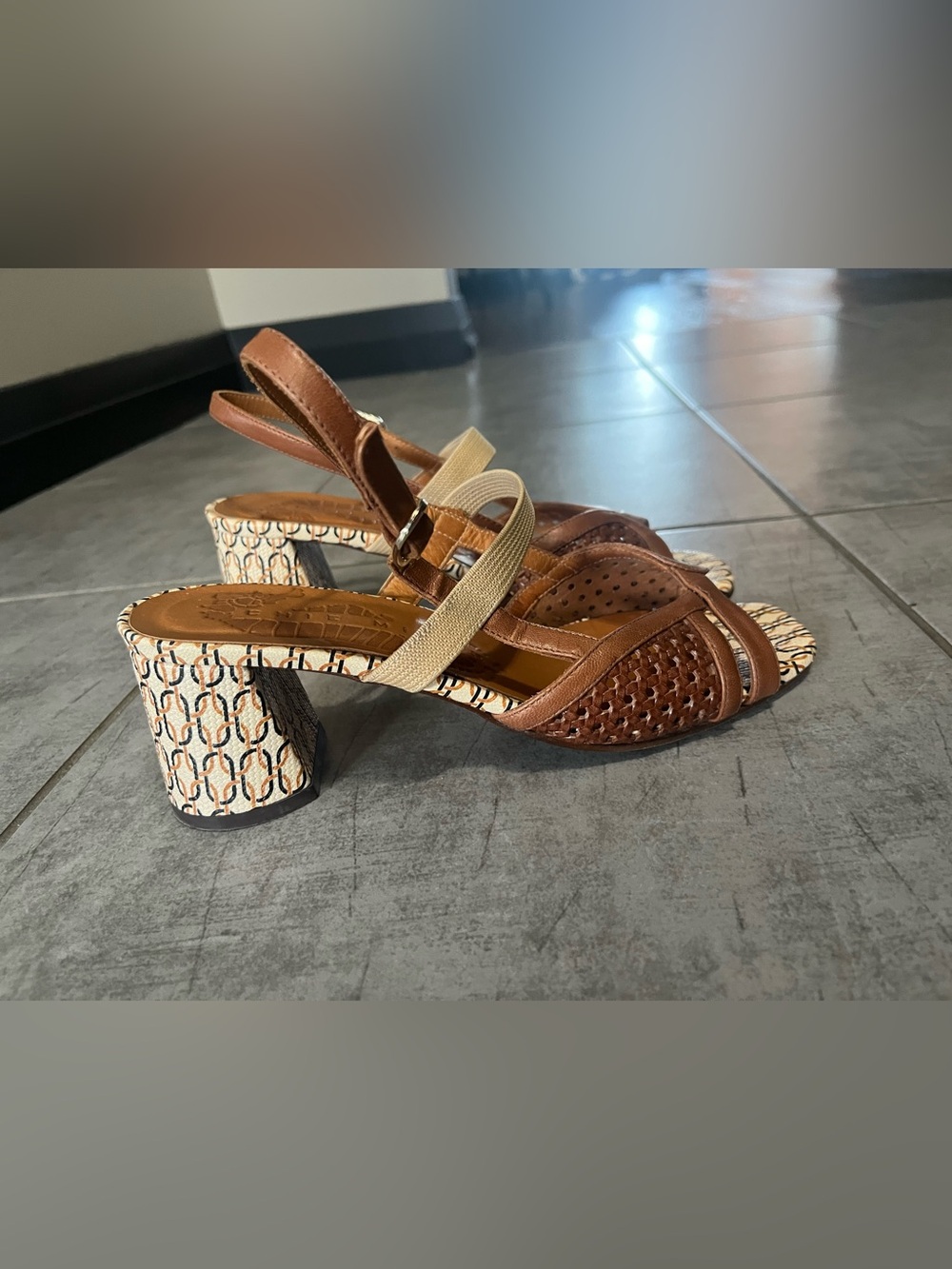 Chie Mihara Brown Woven Leather Slingback Heels with Cream Strap. SIZE 37